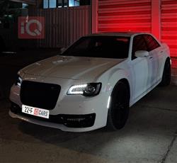 کرایسلەر 300